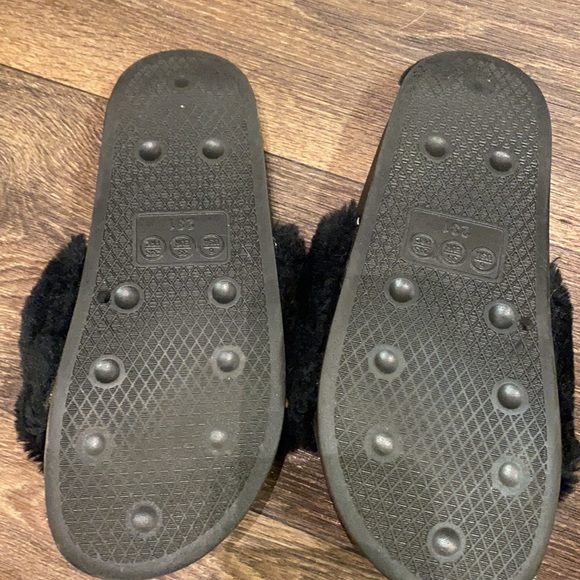 Fuzzy Slides - Picture 4 of 6